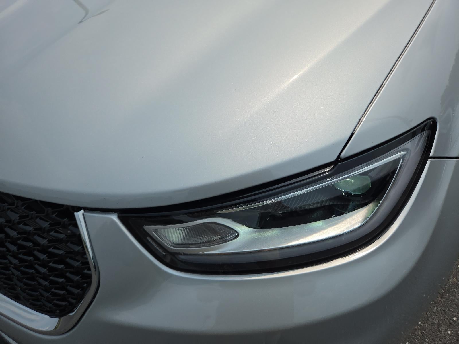 2026 Chrysler Pacifica Limited FWD