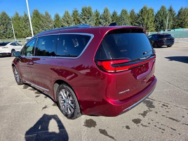 2023 Chrysler Pacifica Hybrid Pinnacle FWD