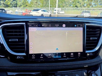 2023 Chrysler Pacifica Hybrid Pinnacle FWD