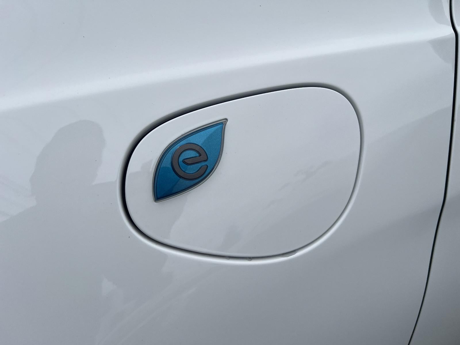 2025 Chrysler Pacifica Hybrid Premium S Appearance Pkg FWD