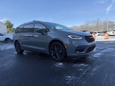 2021 Chrysler Pacifica Touring L AWD