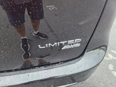 2022 Chrysler Pacifica Limited AWD