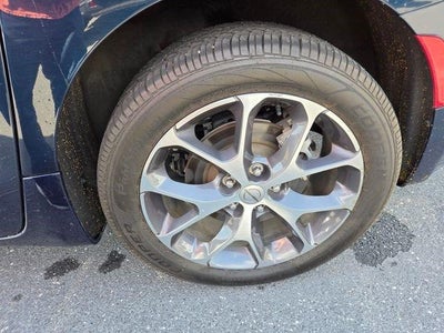 2021 Chrysler Pacifica Limited AWD