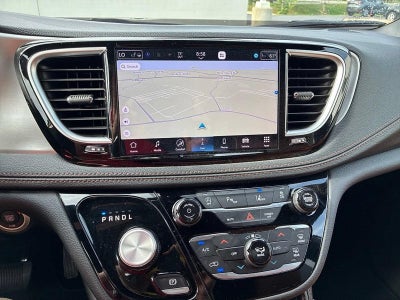 2026 Chrysler Pacifica Pinnacle AWD