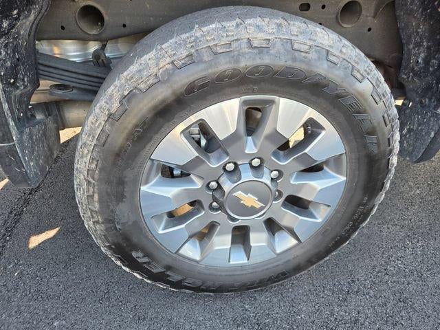 2024 Chevrolet Silverado 2500 HD Crew Cab Standard Box 4-Wheel Drive LT