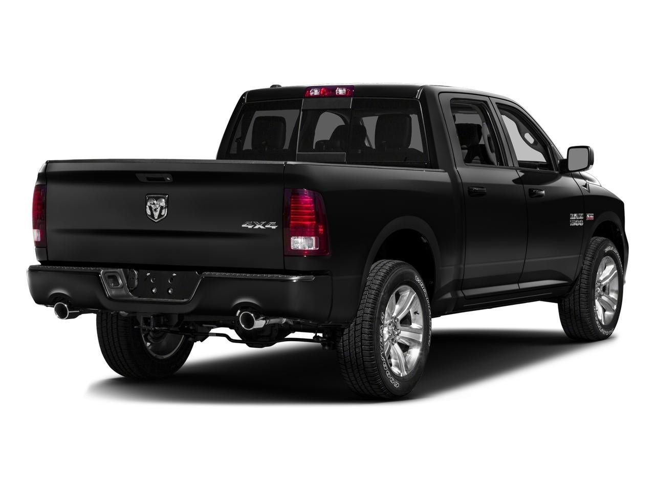 2016 RAM 1500 4WD Crew Cab 5.7 Ft Box Big Horn