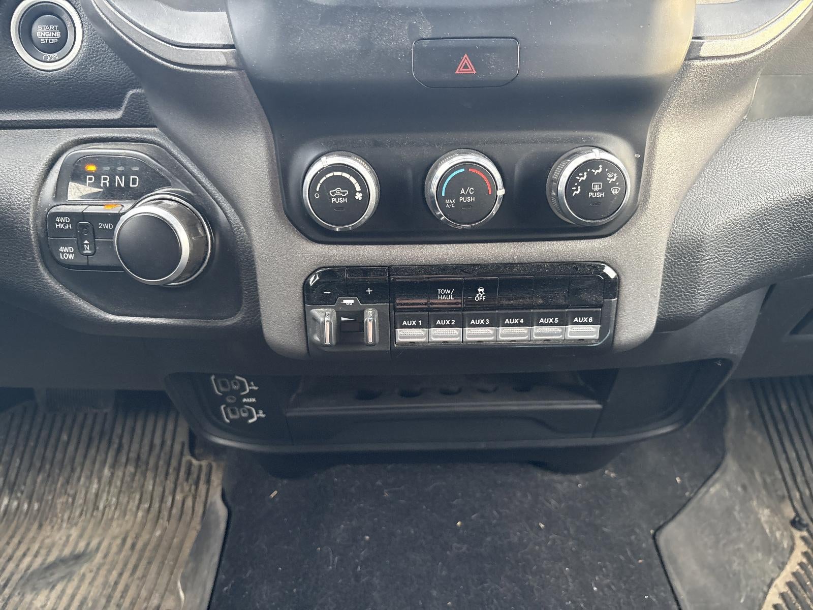 2021 RAM 2500 Tradesman 4x4 Crew Cab 6'4" Box