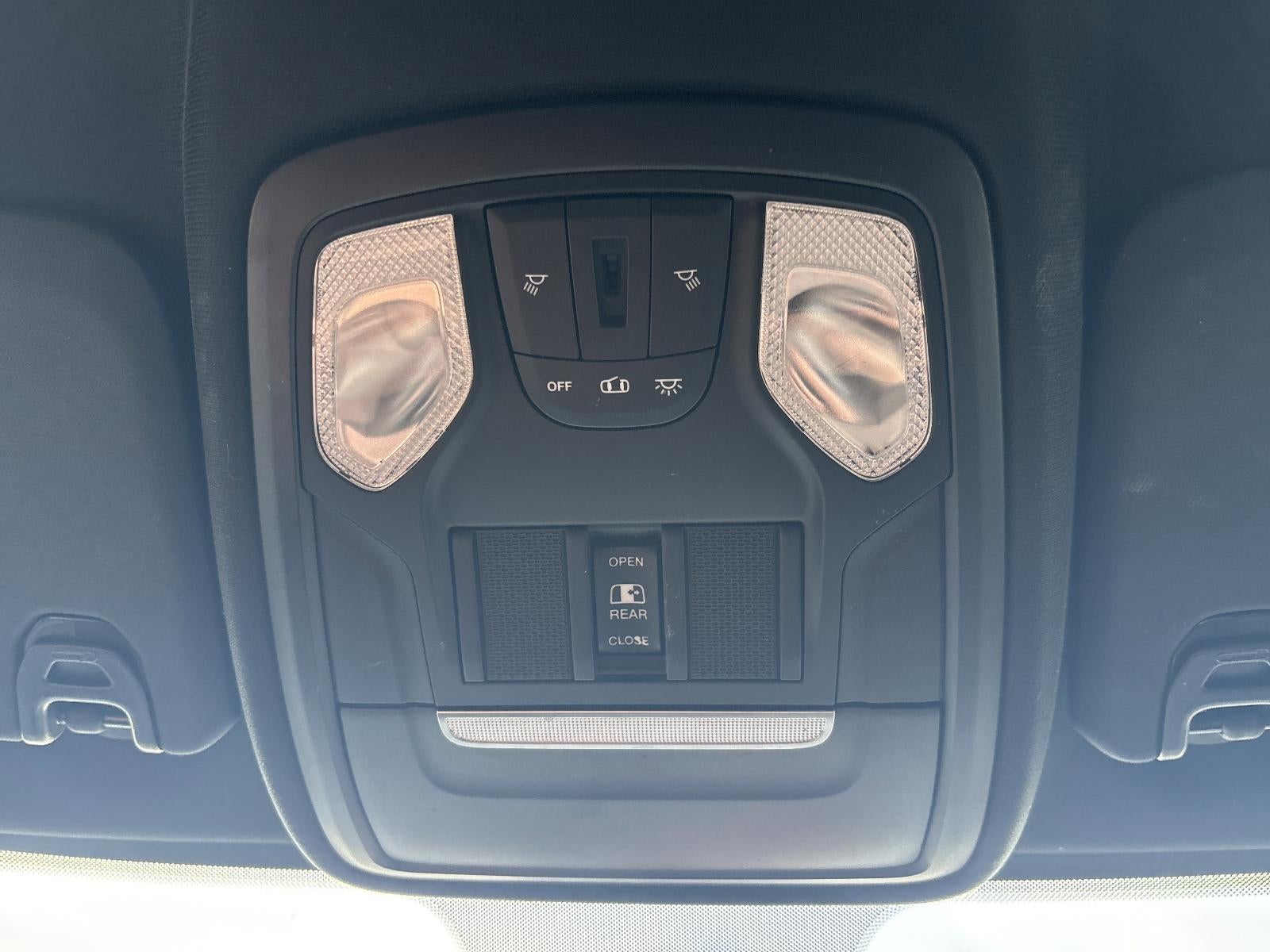 2021 RAM 2500 Tradesman 4x4 Crew Cab 6'4" Box