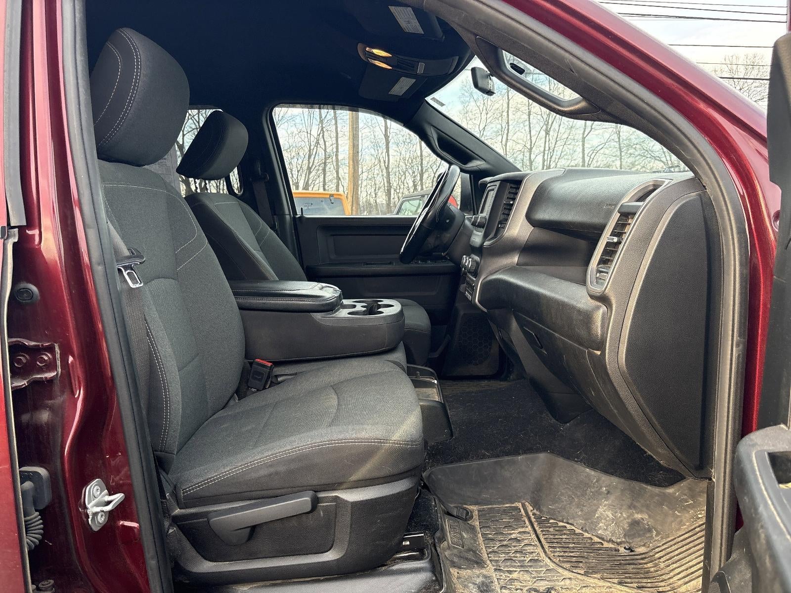 2021 RAM 2500 Tradesman 4x4 Crew Cab 6'4" Box