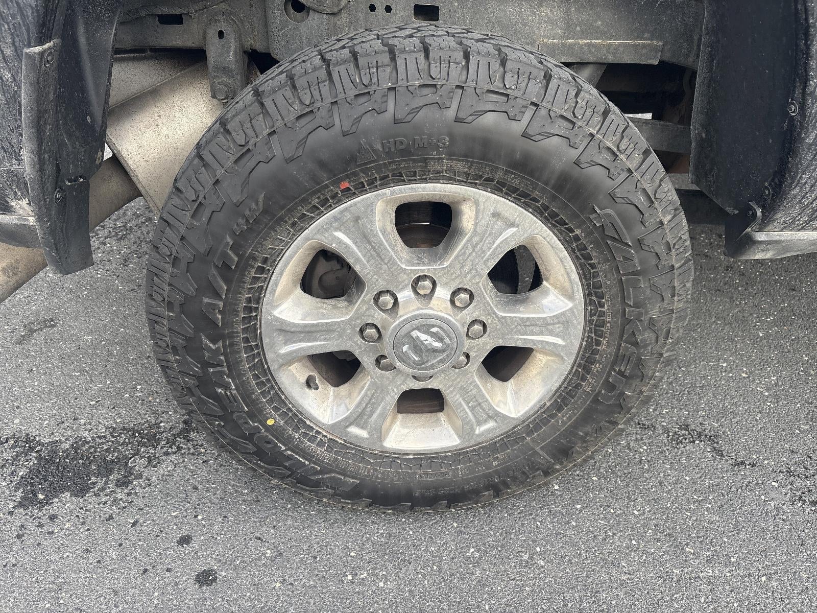 2020 RAM 2500 Big Horn 4x4 Crew Cab 6'4" Box