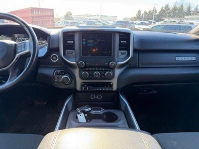 2022 RAM 2500 Big Horn 4x4 Crew Cab 6'4" Box