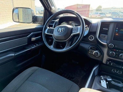 2022 RAM 2500 Big Horn 4x4 Crew Cab 6'4" Box