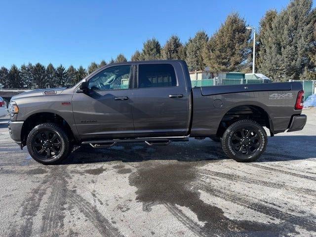 2022 RAM 2500 Big Horn 4x4 Crew Cab 6'4" Box