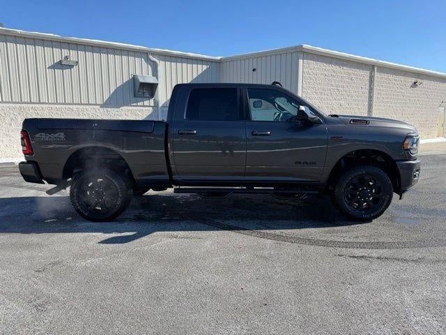 2022 RAM 2500 Big Horn 4x4 Crew Cab 6'4" Box