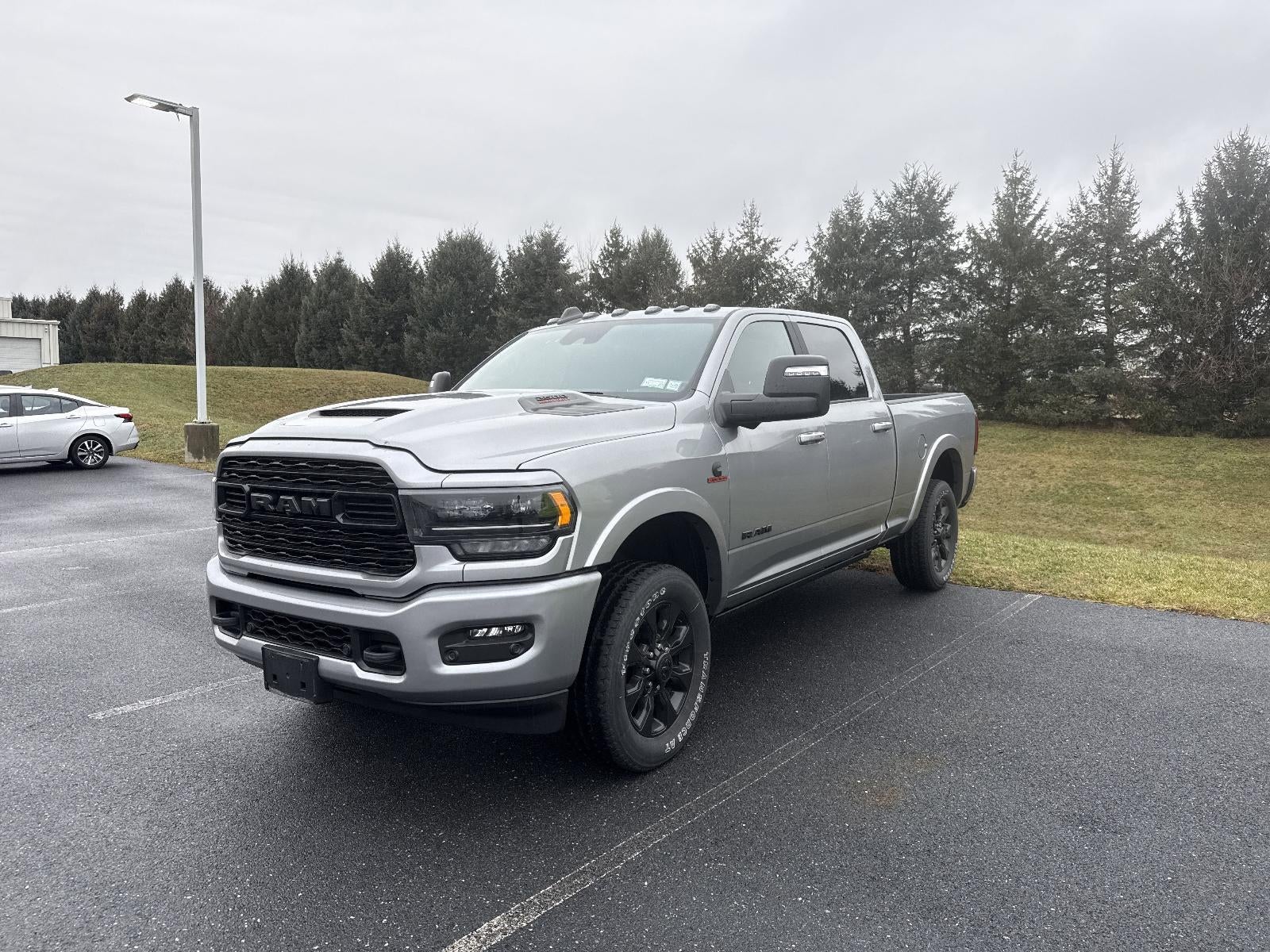 2023 RAM 2500 Limited 4x4 Crew Cab 6'4" Box
