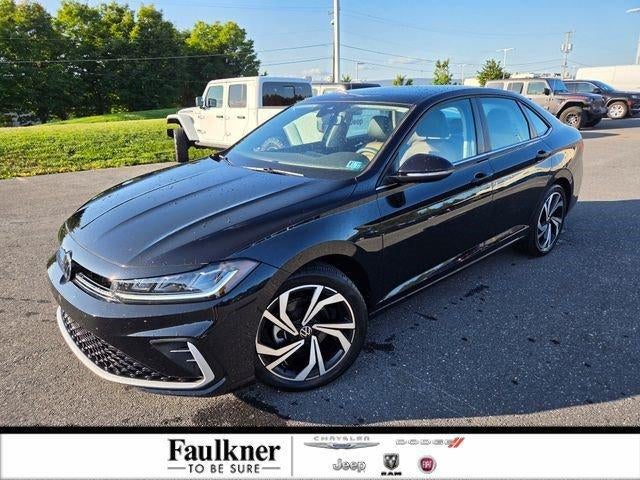2025 Volkswagen Jetta SEL Auto