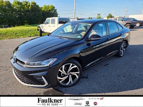 2025 Volkswagen Jetta SEL Auto