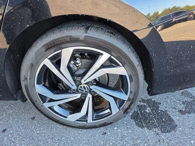 2025 Volkswagen Jetta SEL Auto
