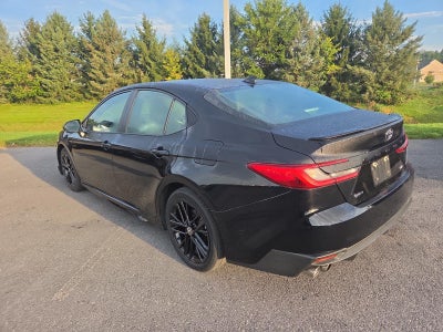 2025 Toyota Camry SE (SE)