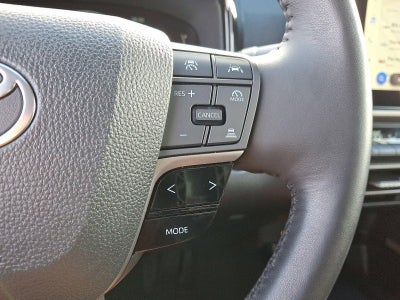 2025 Toyota Camry XSE AWD (Natl)