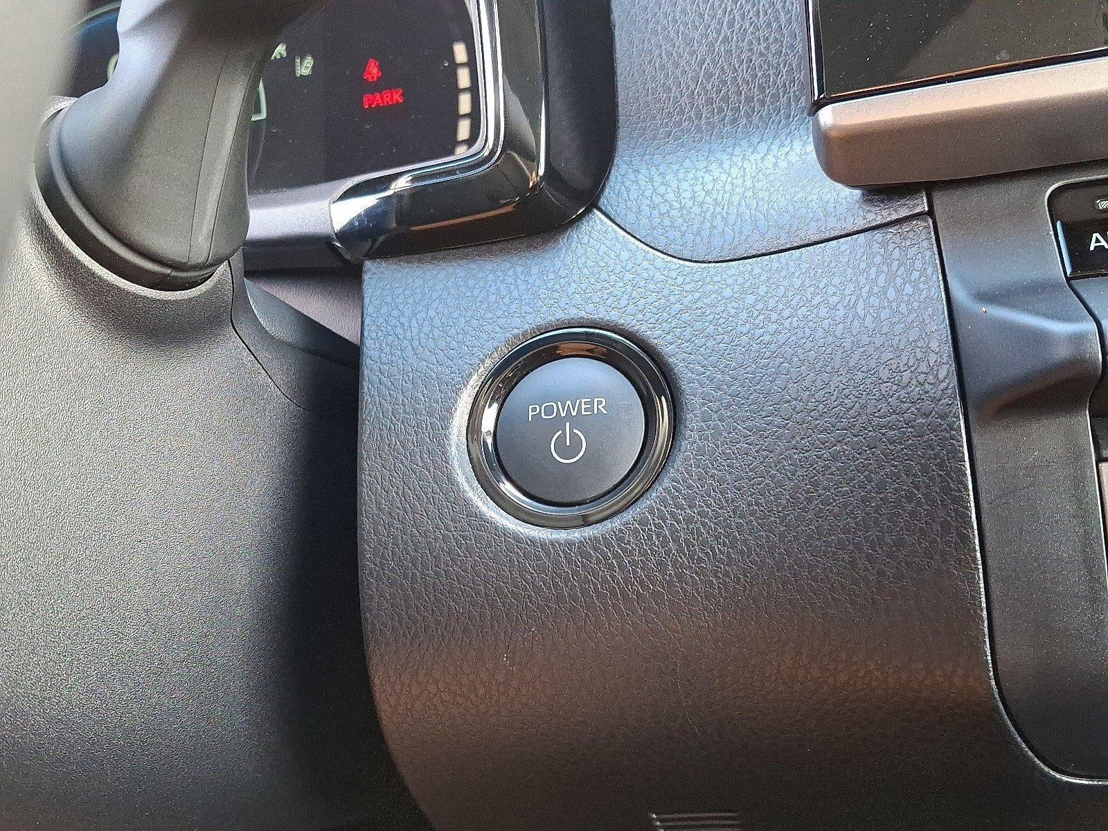 2025 Toyota Camry XSE AWD (Natl)