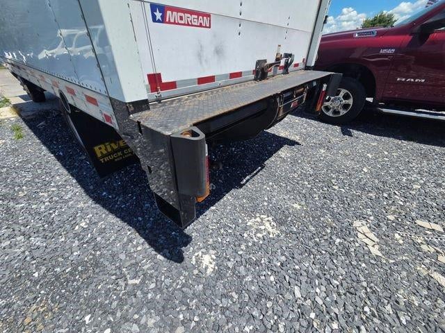 2019 Mitsubishi Van Base
