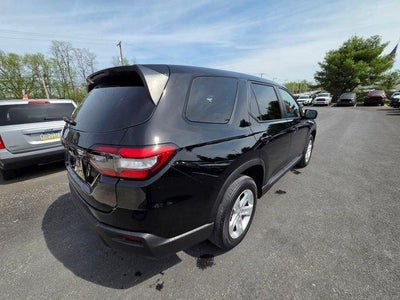2023 Honda Pilot LX AWD