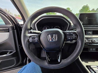 2023 Honda Pilot LX AWD