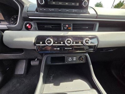 2023 Honda Pilot LX AWD