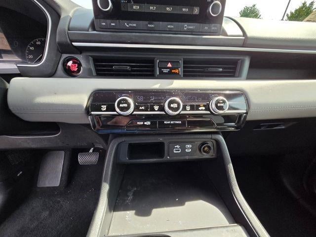 2023 Honda Pilot LX AWD