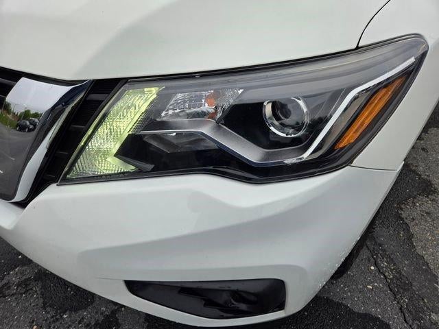 2018 Nissan Pathfinder 4x4 SV