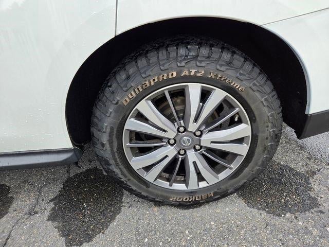 2018 Nissan Pathfinder 4x4 SV
