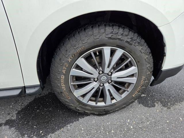 2018 Nissan Pathfinder 4x4 SV