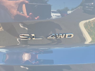 2024 Nissan Pathfinder SL 4WD