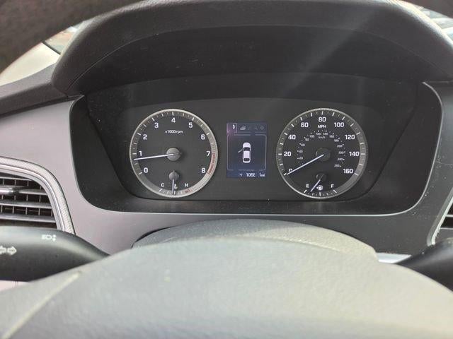 2015 Hyundai SONATA 4dr Sdn 2.4L SE