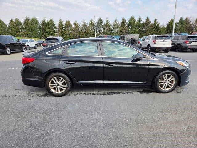2015 Hyundai SONATA 4dr Sdn 2.4L SE