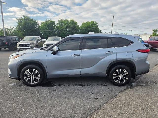 2021 Toyota Highlander XLE AWD (Natl)