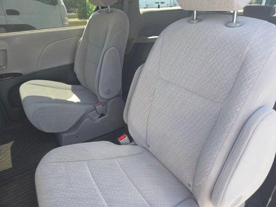2017 Toyota Sienna LE AWD 7-Passenger (GS)