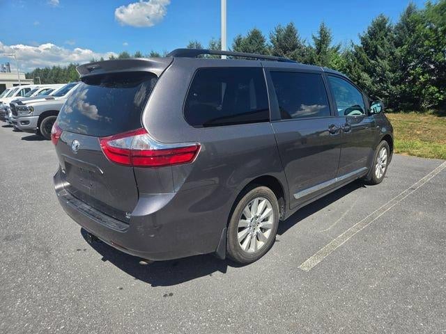 2017 Toyota Sienna LE AWD 7-Passenger (GS)