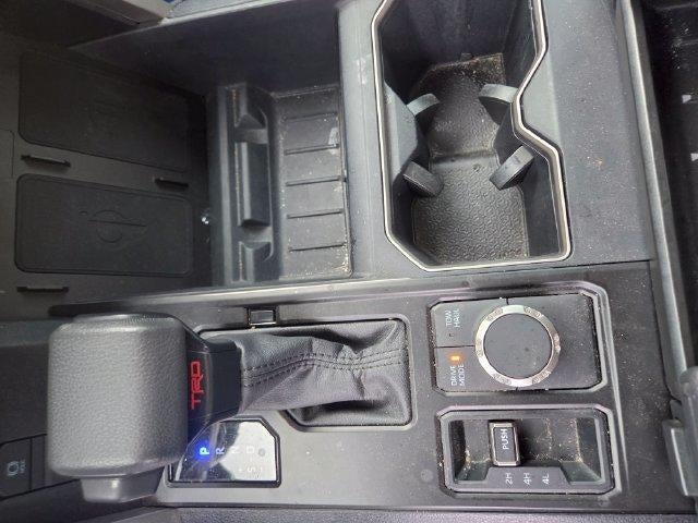 2024 Toyota Tundra 4WD 4WD SR5 CrewMax 5.5' Bed (SE)