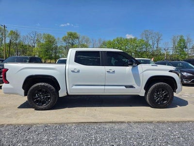 2024 Toyota Tundra 4WD 4WD Limited Hybrid CrewMax 5.5' Bed (Natl)