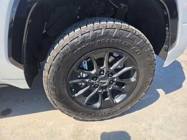 2024 Toyota Tundra 4WD 4WD Limited Hybrid CrewMax 5.5' Bed (Natl)