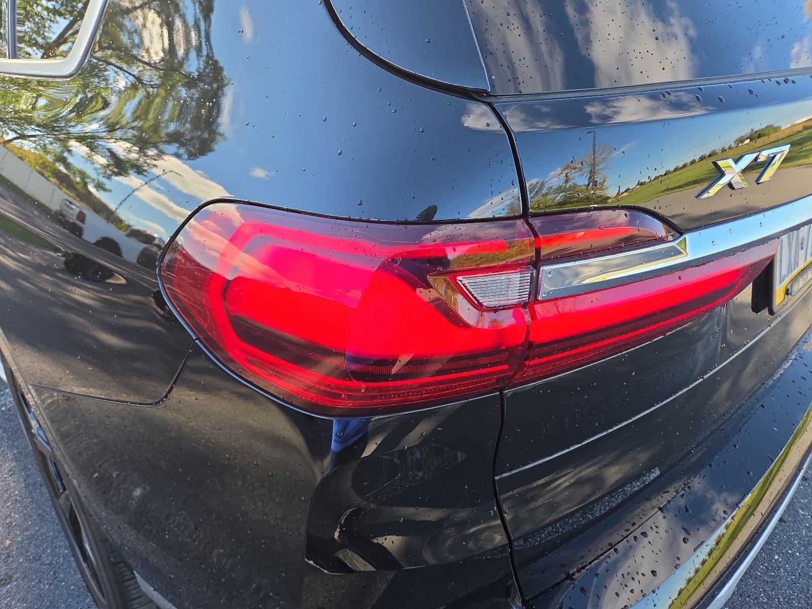 2022 BMW X7 xDrive40i Sports Activity Vehicle
