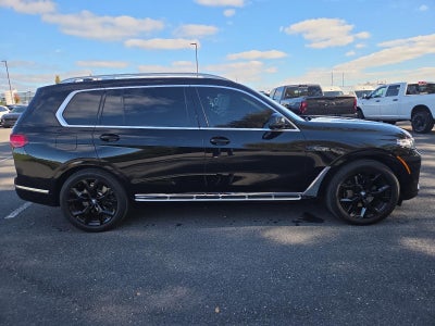 2022 BMW X7 xDrive40i Sports Activity Vehicle