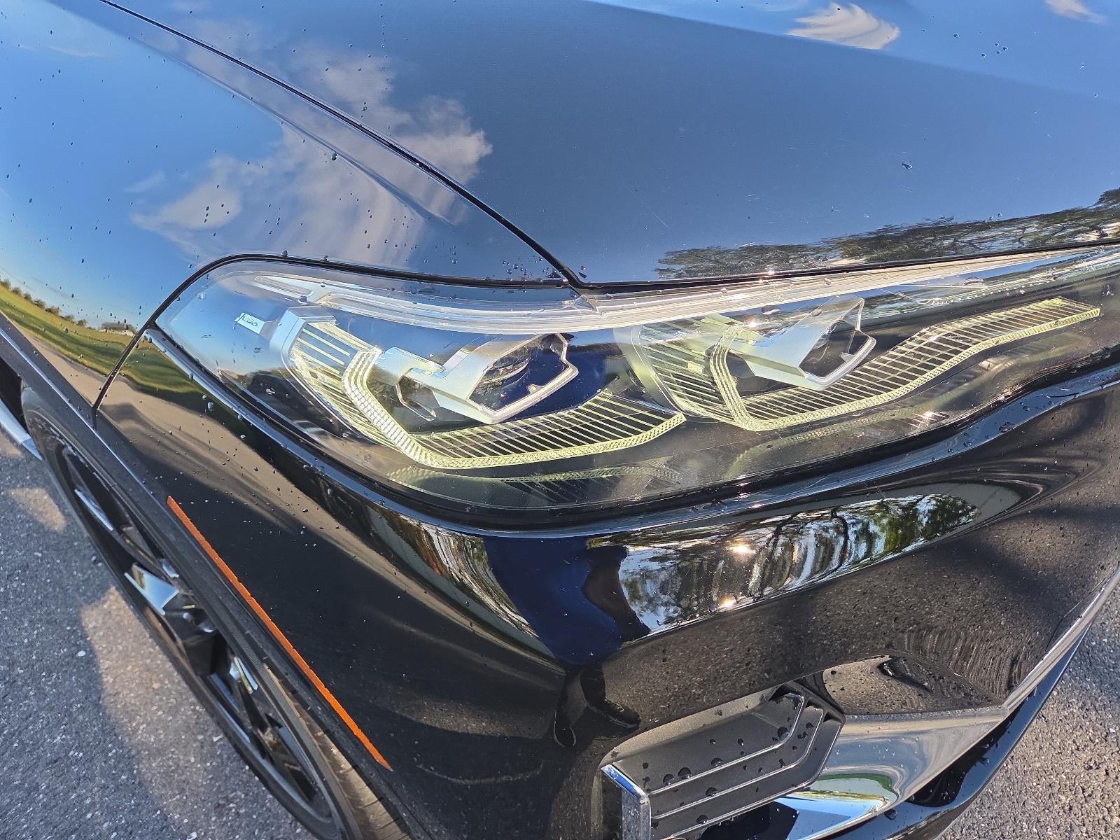 2022 BMW X7 xDrive40i Sports Activity Vehicle