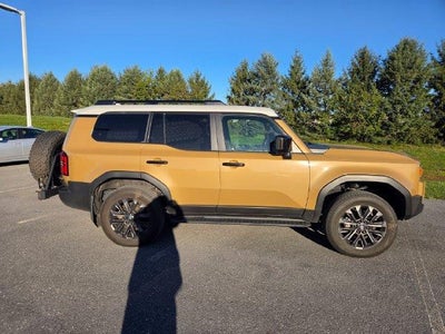 2024 Toyota Land Cruiser 4WD (GS)