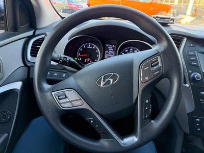 2016 Hyundai SANTA FE AWD 4dr SE