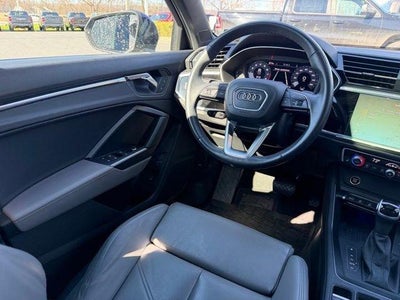 2023 Audi Q3 S line Premium Plus 45 TFSI quattro