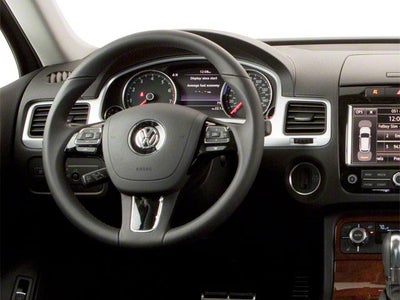 2012 Volkswagen Touareg 4dr TDI Sport