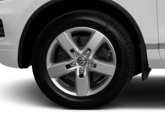 2012 Volkswagen Touareg 4dr TDI Sport